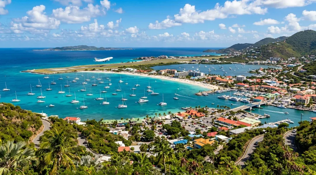 Vue aérienne de Simpson Bay